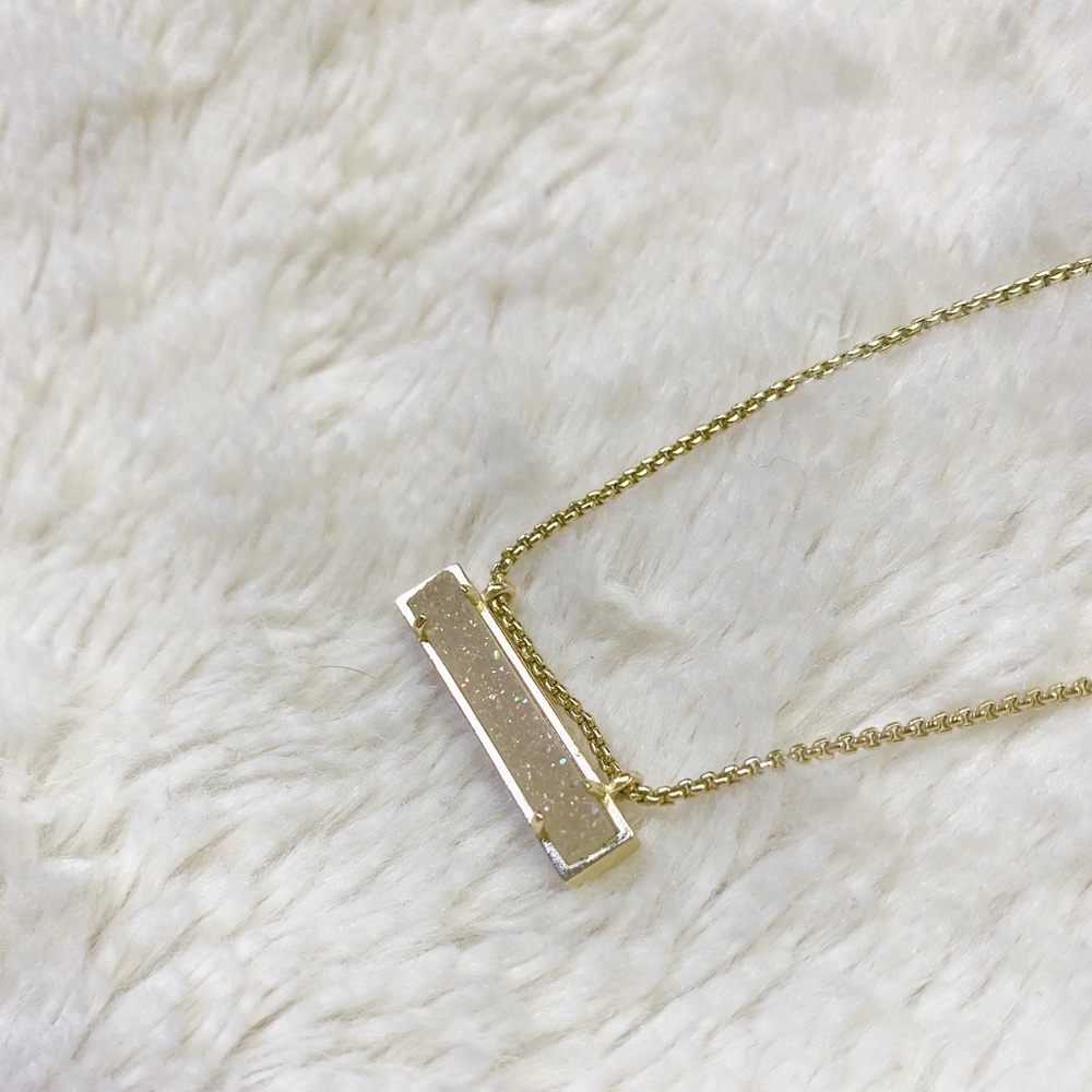 Kendra Scott Leanor Necklace
